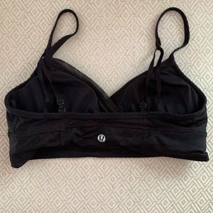 Lululemon black sports bra